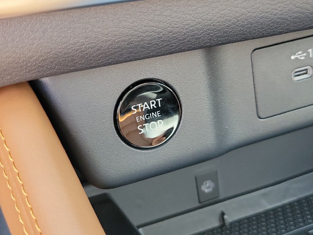New 2026 Nissan Rogue Platinum AWD/4WD image 29