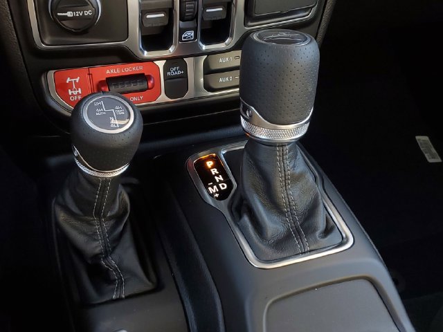 New 2026 Jeep Gladiator Mojave AWD/4WD image 36