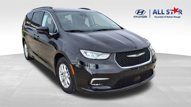 Used 2022 Chrysler Pacifica Touring-L