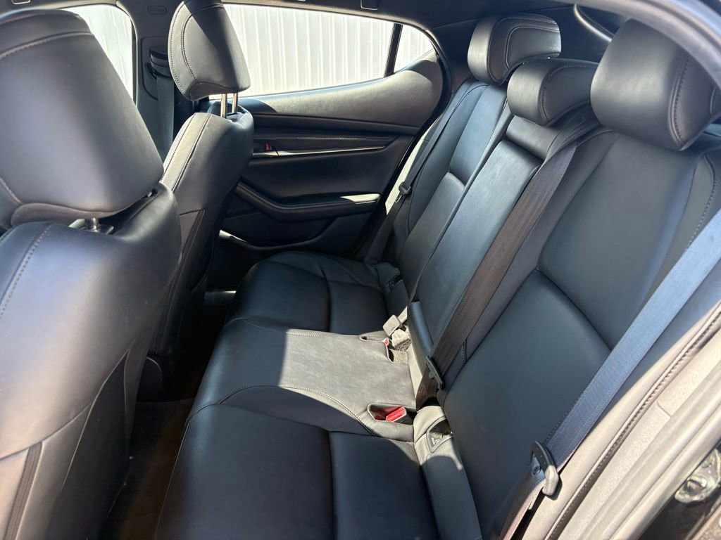 Used 2023 MAZDA MAZDA3 s image 12