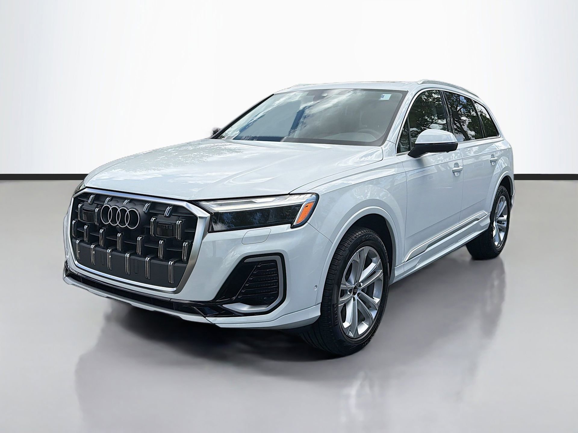 Used 2025 Audi Q7 3.0T Premium image 8