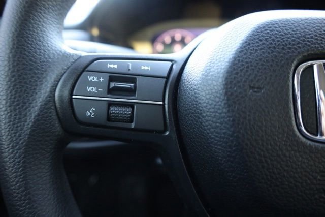 Used 2025 Honda Accord SE image 23