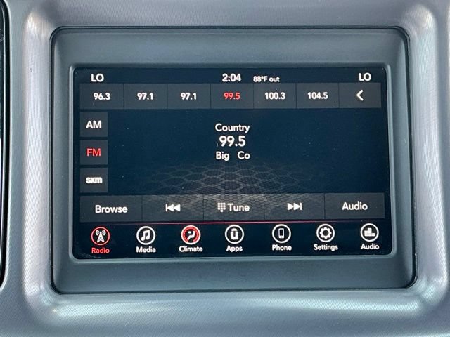 Used 2023 Dodge Challenger SXT RWD image 21
