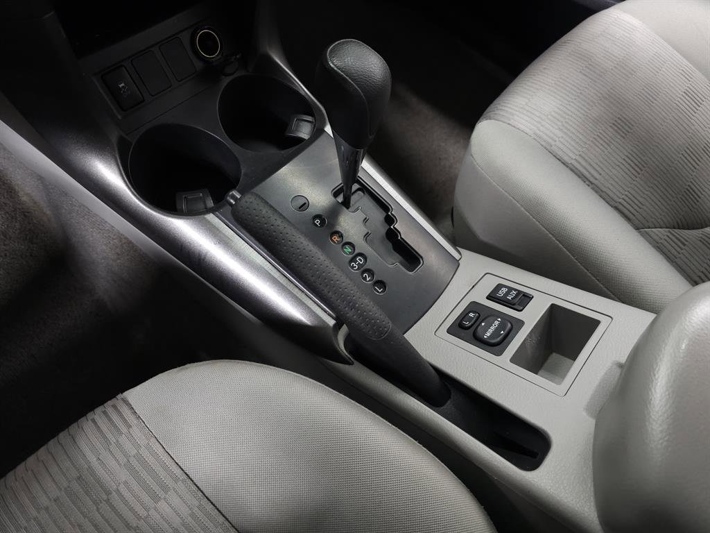 Used 2012 Toyota RAV4 4WD image 21