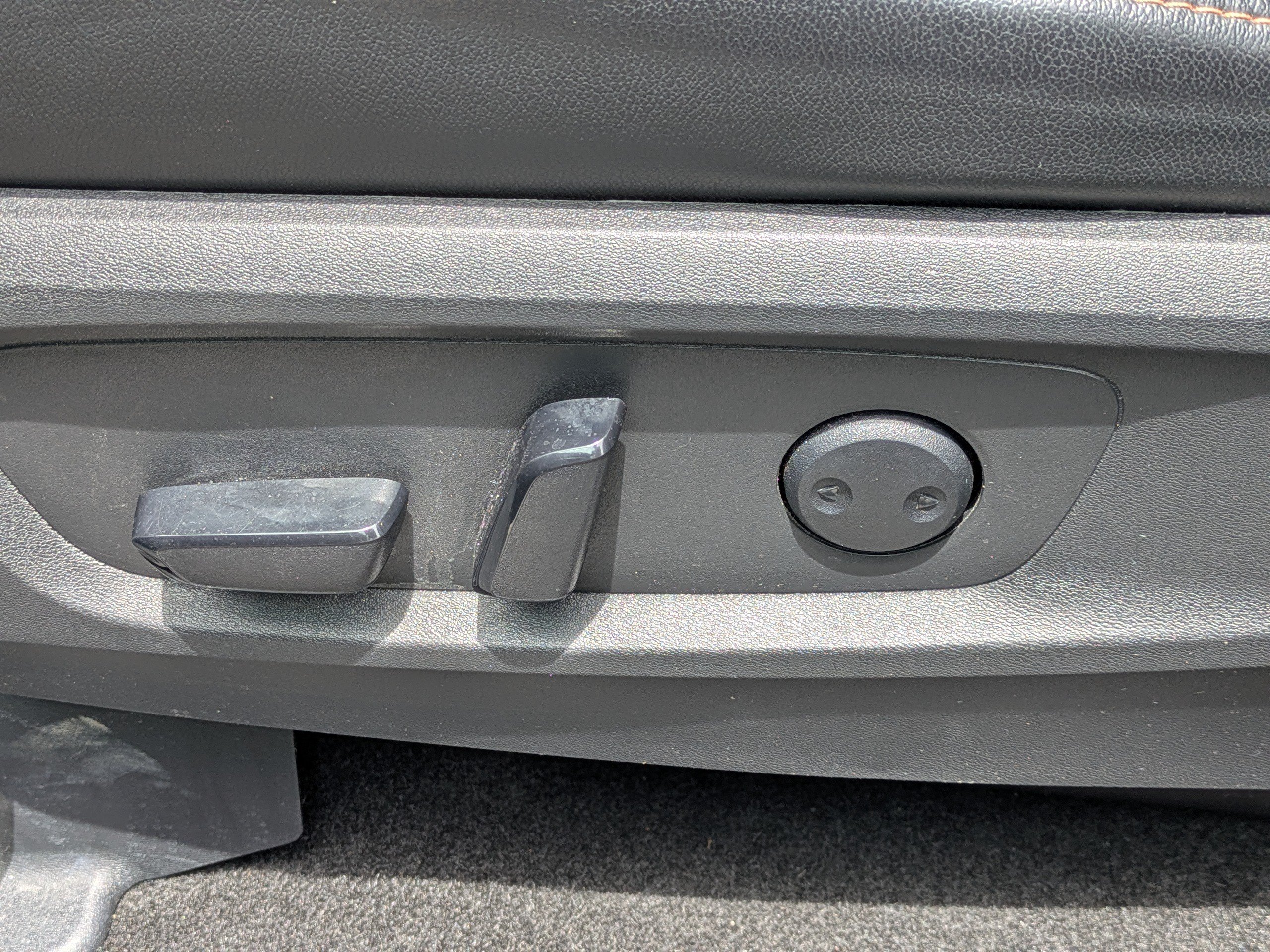 Used 2024 Nissan Pathfinder Rock Creek AWD/4WD image 18