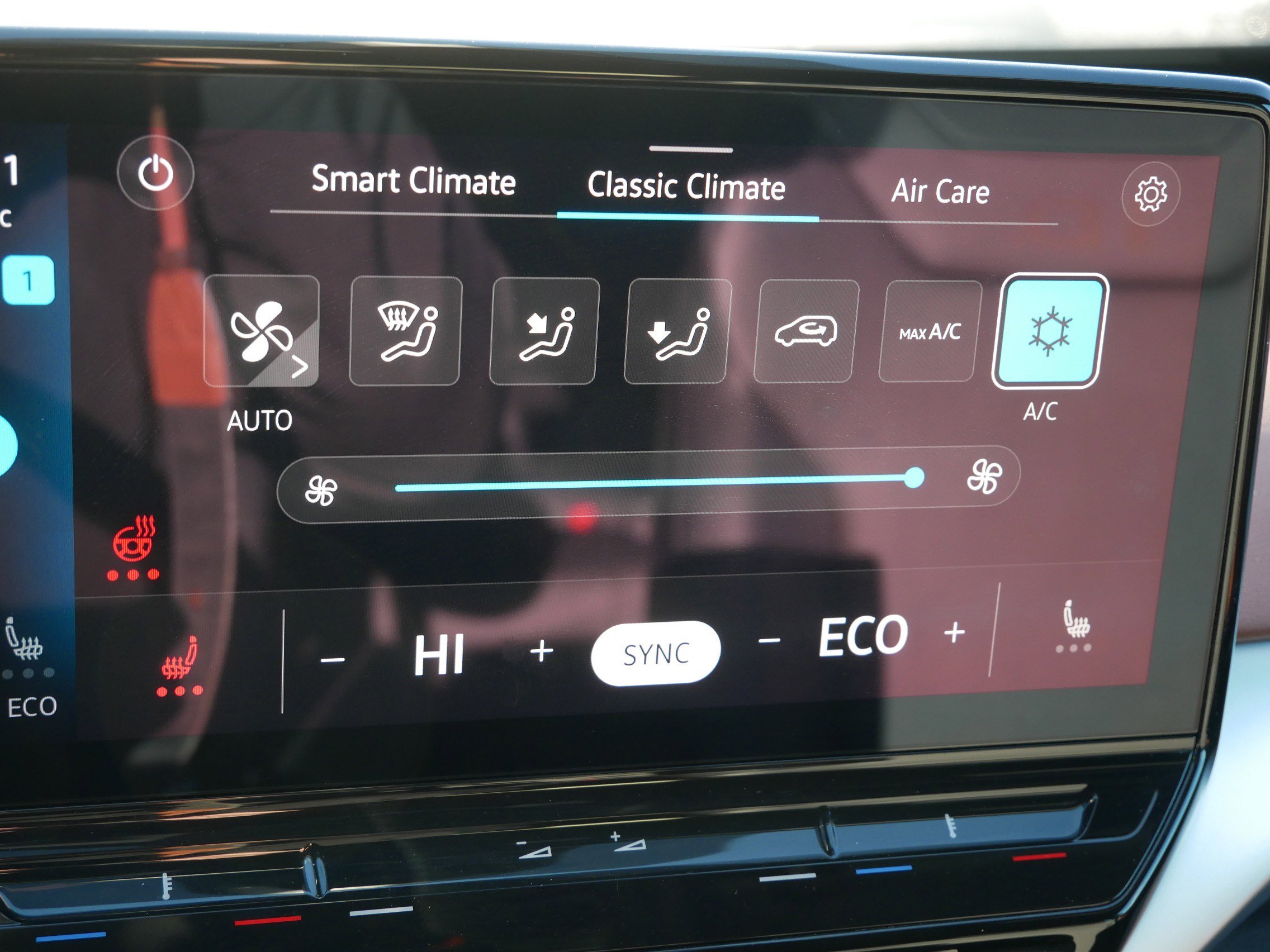 Used 2021 Volkswagen ID.4 Pro S image 23