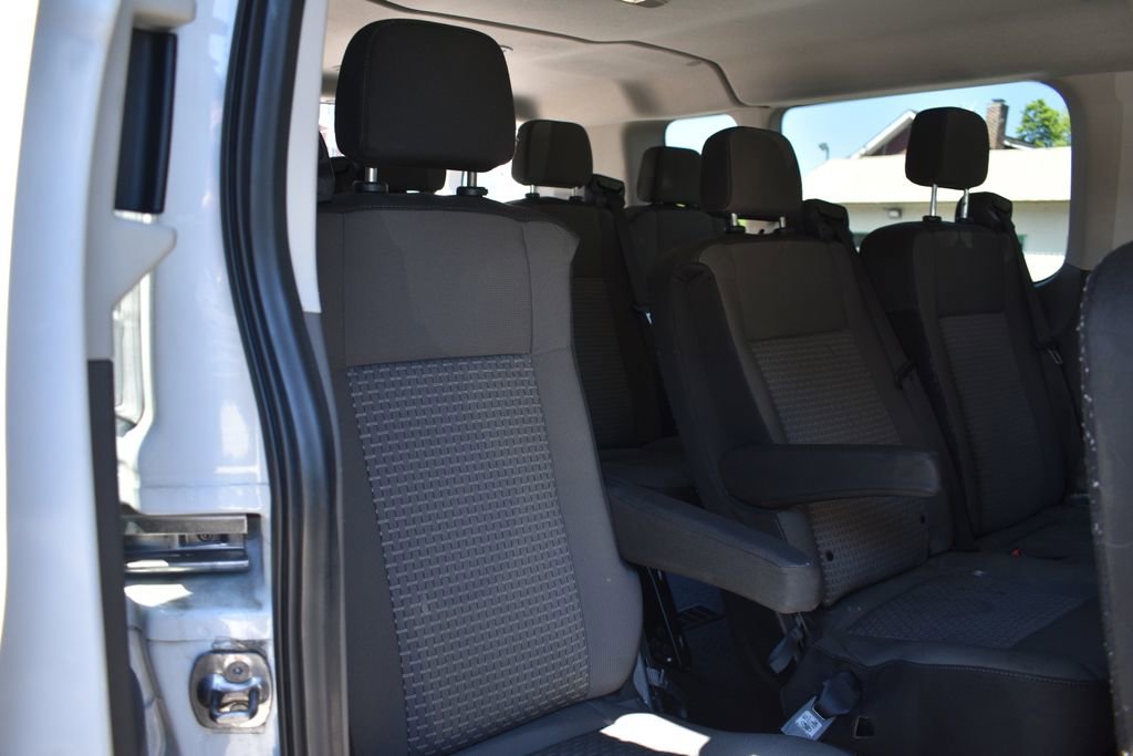 Used 2024 Ford Transit 350 XLT RWD image 31