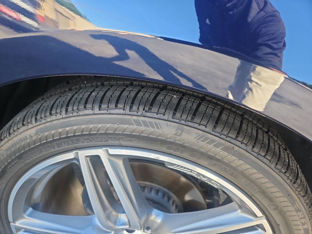 Used 2018 Mercedes-Benz E 300 4MATIC image 11