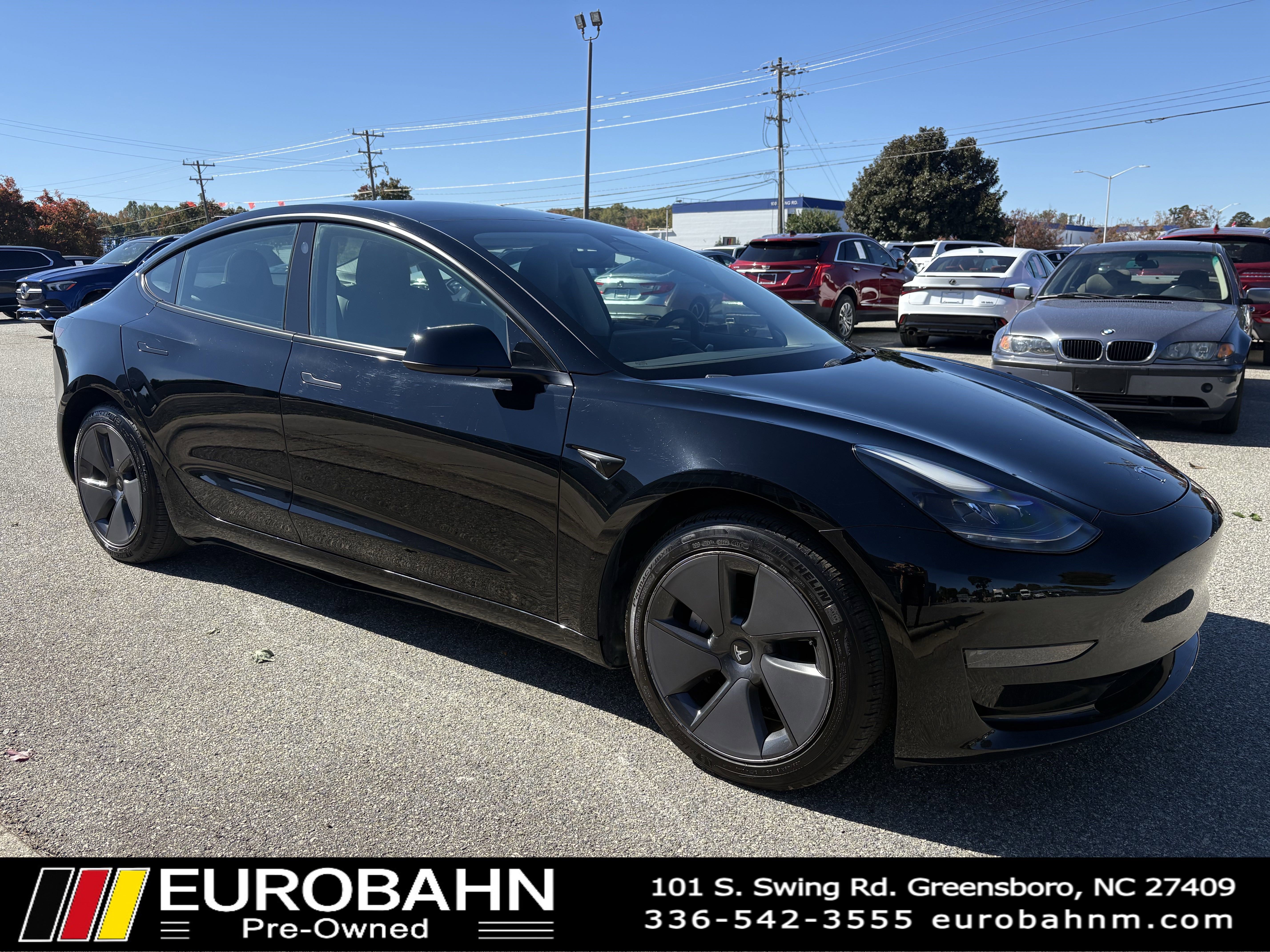 Used 2023 Tesla Model 3 Standard Range image 30