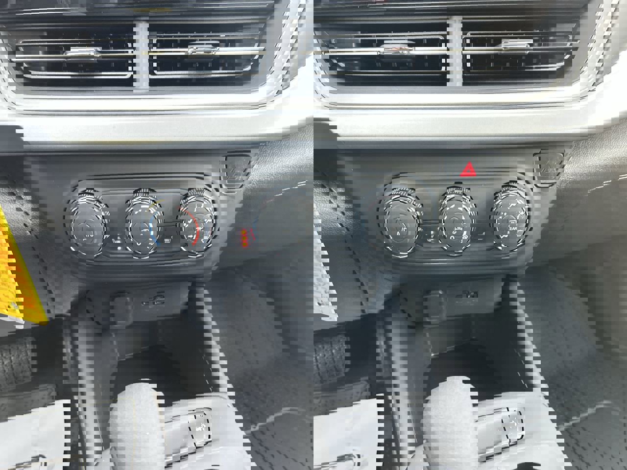 New 2026 Chevrolet Trax RS w/ Driver Confidence Package image 28