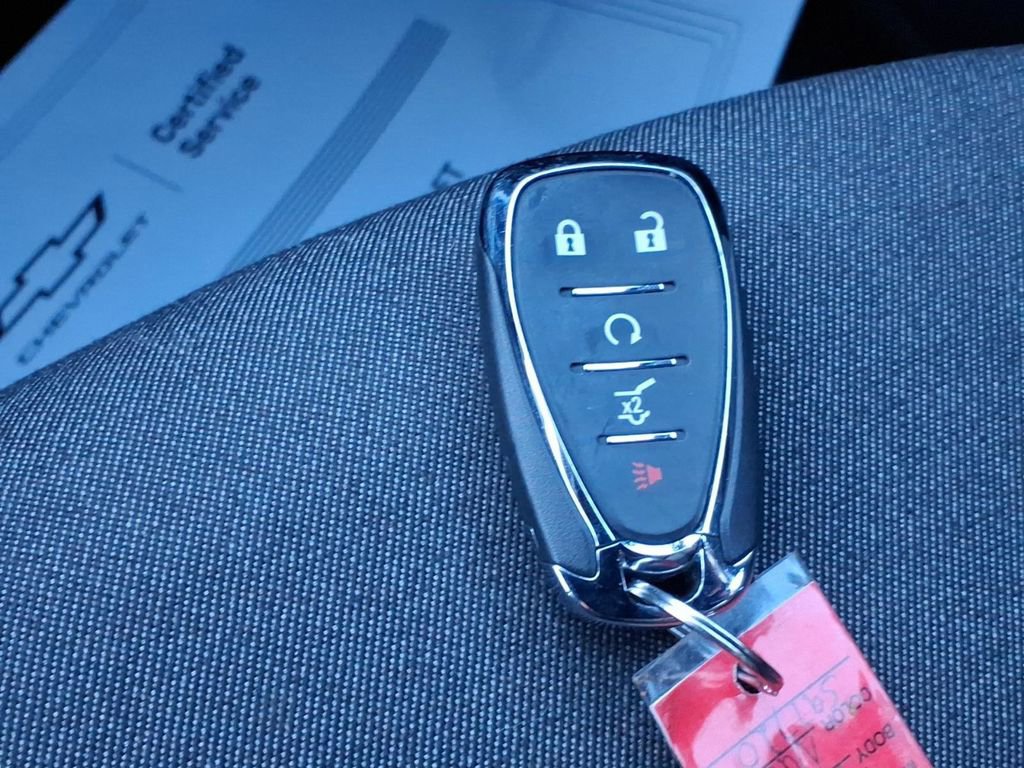 Certified 2020 Chevrolet Equinox LT image 24