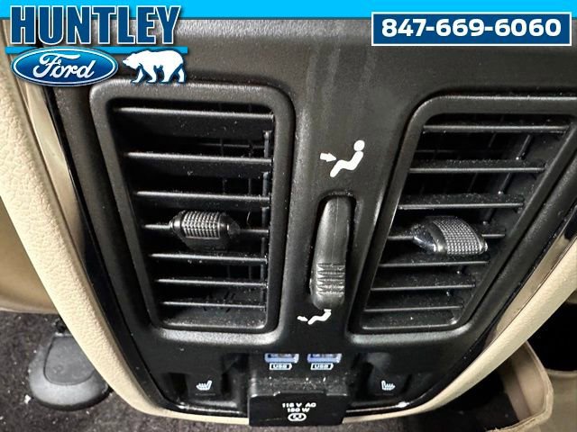Used 2017 Jeep Grand Cherokee Limited AWD/4WD image 15