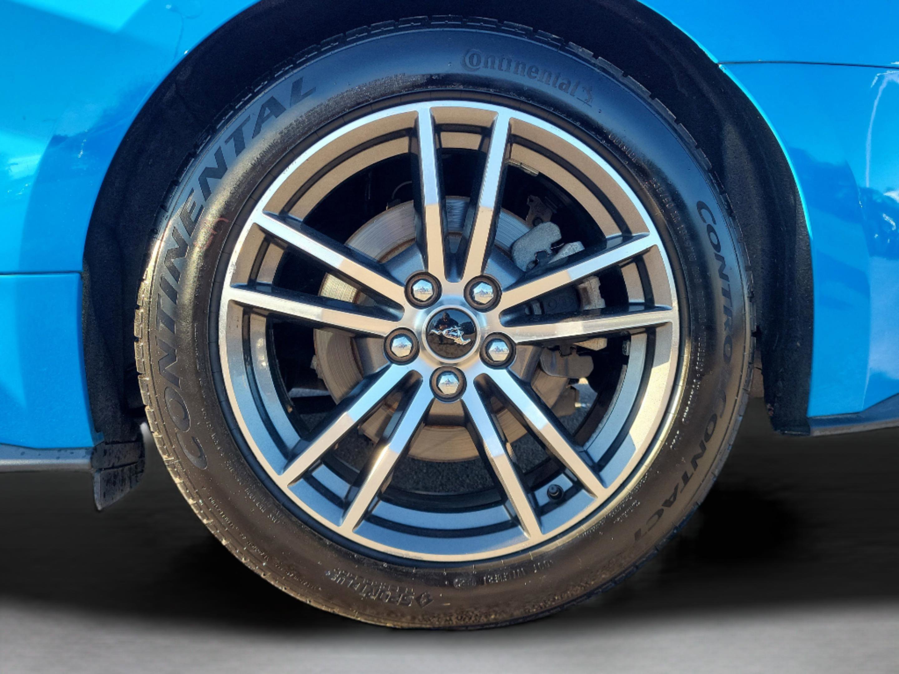 Used 2017 Ford Mustang Premium image 8