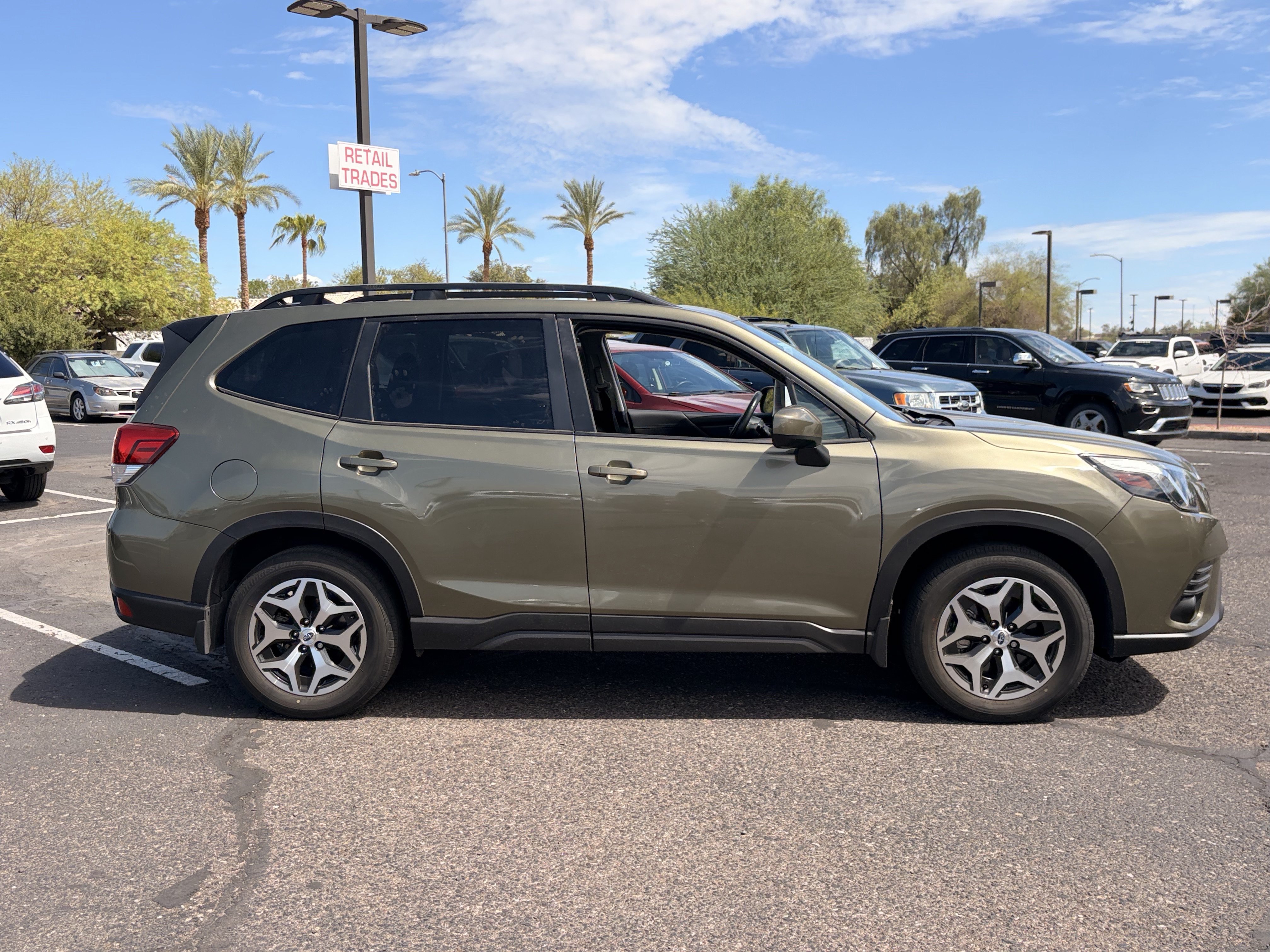 Certified 2024 Subaru Forester Premium AWD/4WD image 6