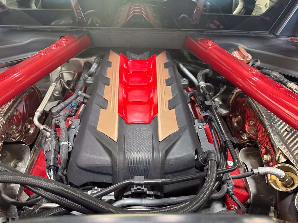 Used 2024 Chevrolet Corvette Stingray Coupe w/ Z51 Performance Package RWD image 5