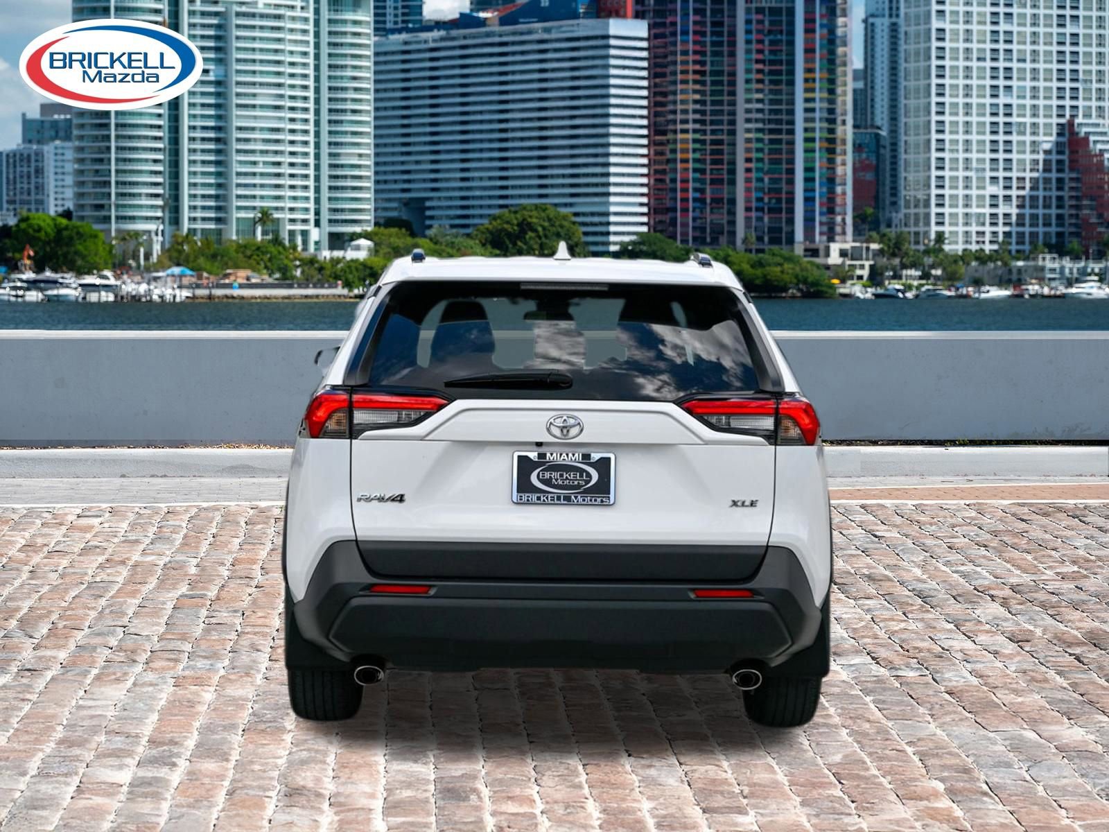 Used 2024 Toyota RAV4 XLE w/ Convenience Package image 3