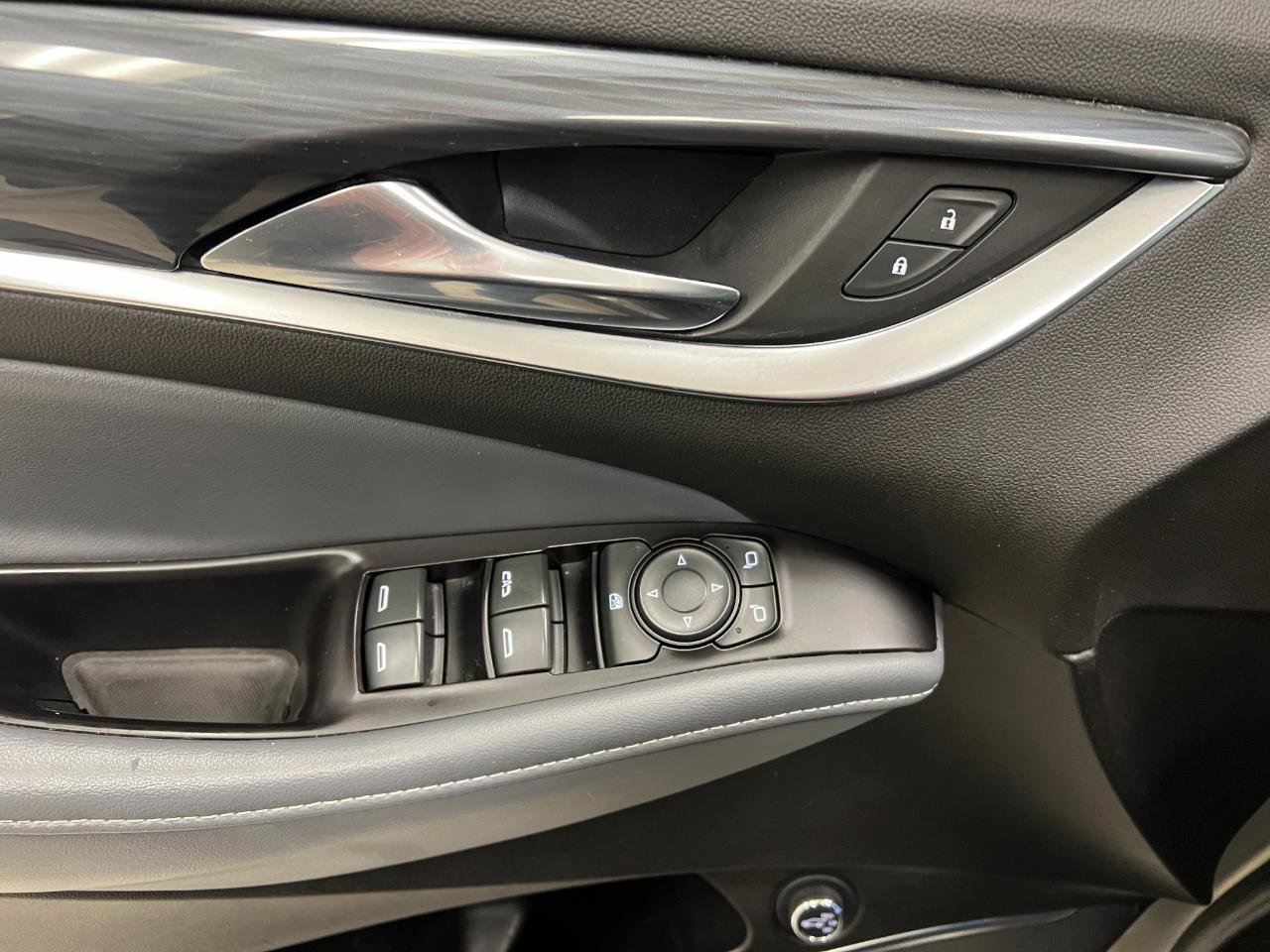 Used 2019 Buick Enclave Essence FWD image 30