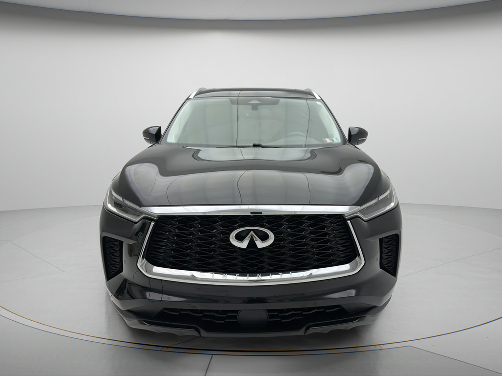 Used 2023 INFINITI QX60 Luxe w/ Performance Audio Package AWD/4WD image 2