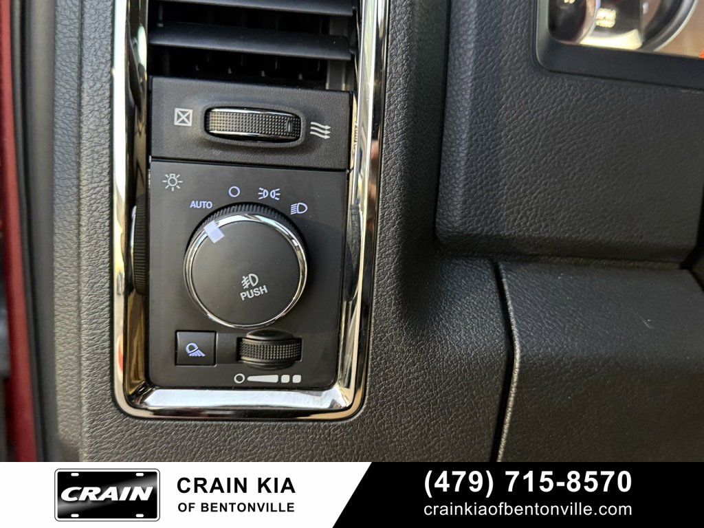 Used 2018 RAM 2500 Laramie w/ Sport Appearance Group image 13