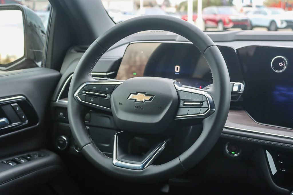 New 2026 Chevrolet Suburban LS image 14