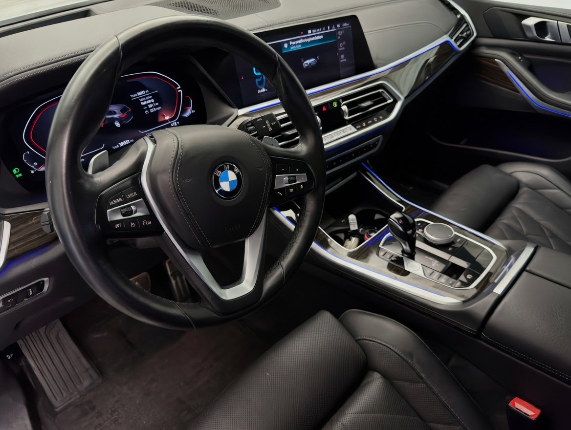 Used 2023 BMW X5 xDrive40i w/ Premium Package AWD/4WD image 5