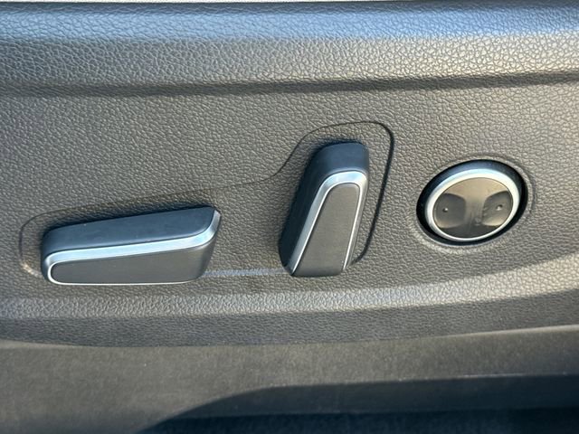 Used 2023 Hyundai Palisade SEL w/ Cargo Package image 21