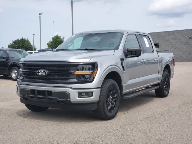 New 2026 Ford F150 XLT w/ Equipment Group 302A MID AWD/4WD image 2