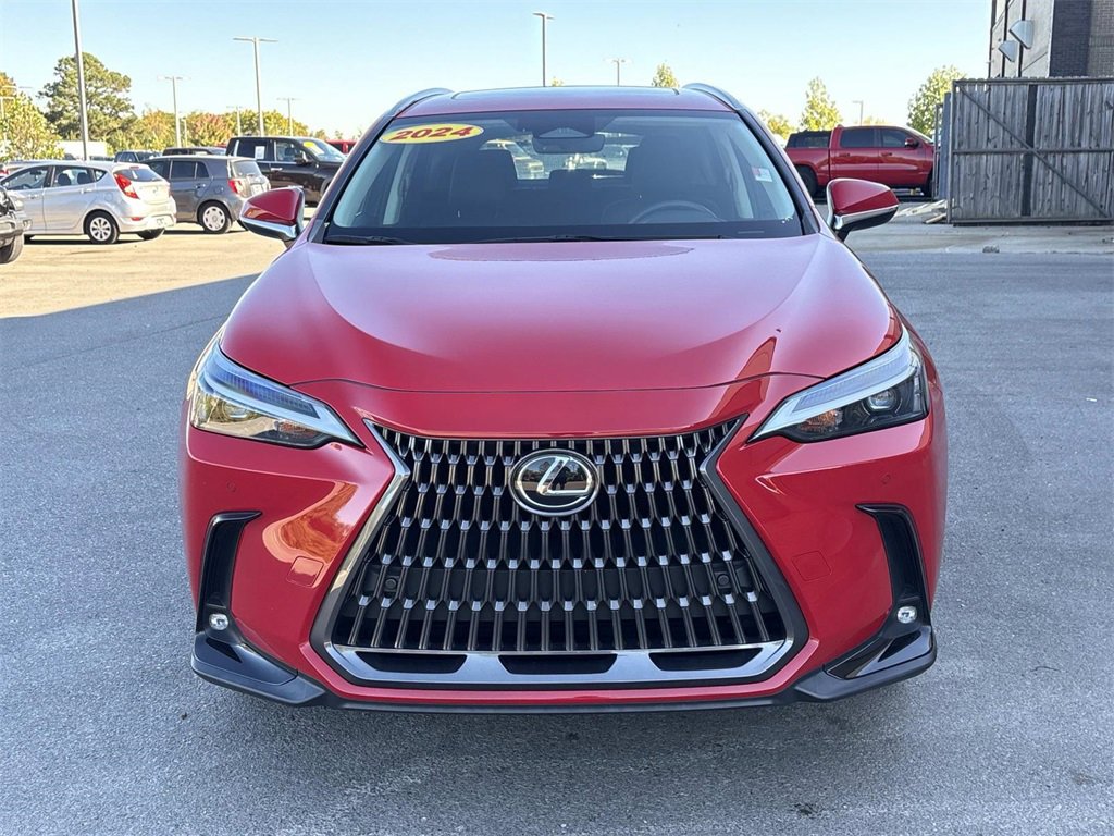 Used 2024 Lexus NX 250 FWD w/ Premium Package image 2