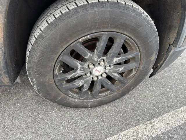 Used 2018 GMC Acadia SLT image 11