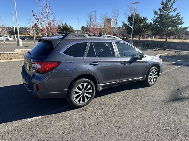 Used 2015 Subaru Outback 2.5i Limited image 5