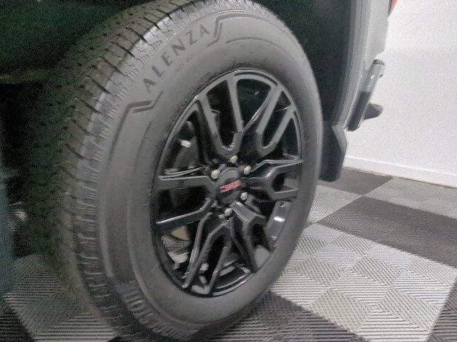 Used 2025 GMC Sierra 1500 Elevation w/ Preferred Package AWD/4WD image 31