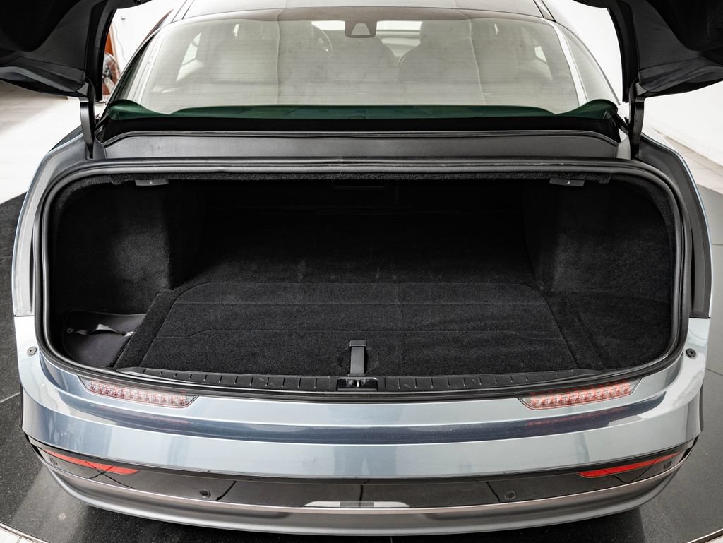 Used 2024 Lucid Air Pure RWD image 20