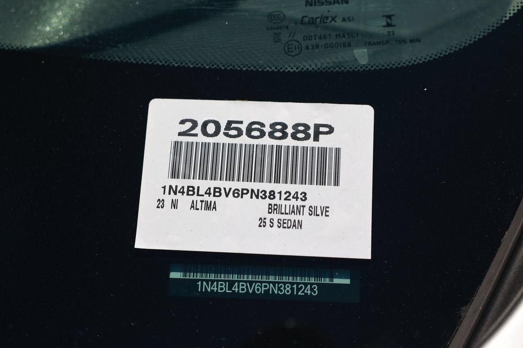 Used 2023 Nissan Altima 2.5 S FWD image 39
