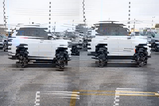 New 2025 Jeep Grand Cherokee L Limited w/ Luxury Tech Group II image 6