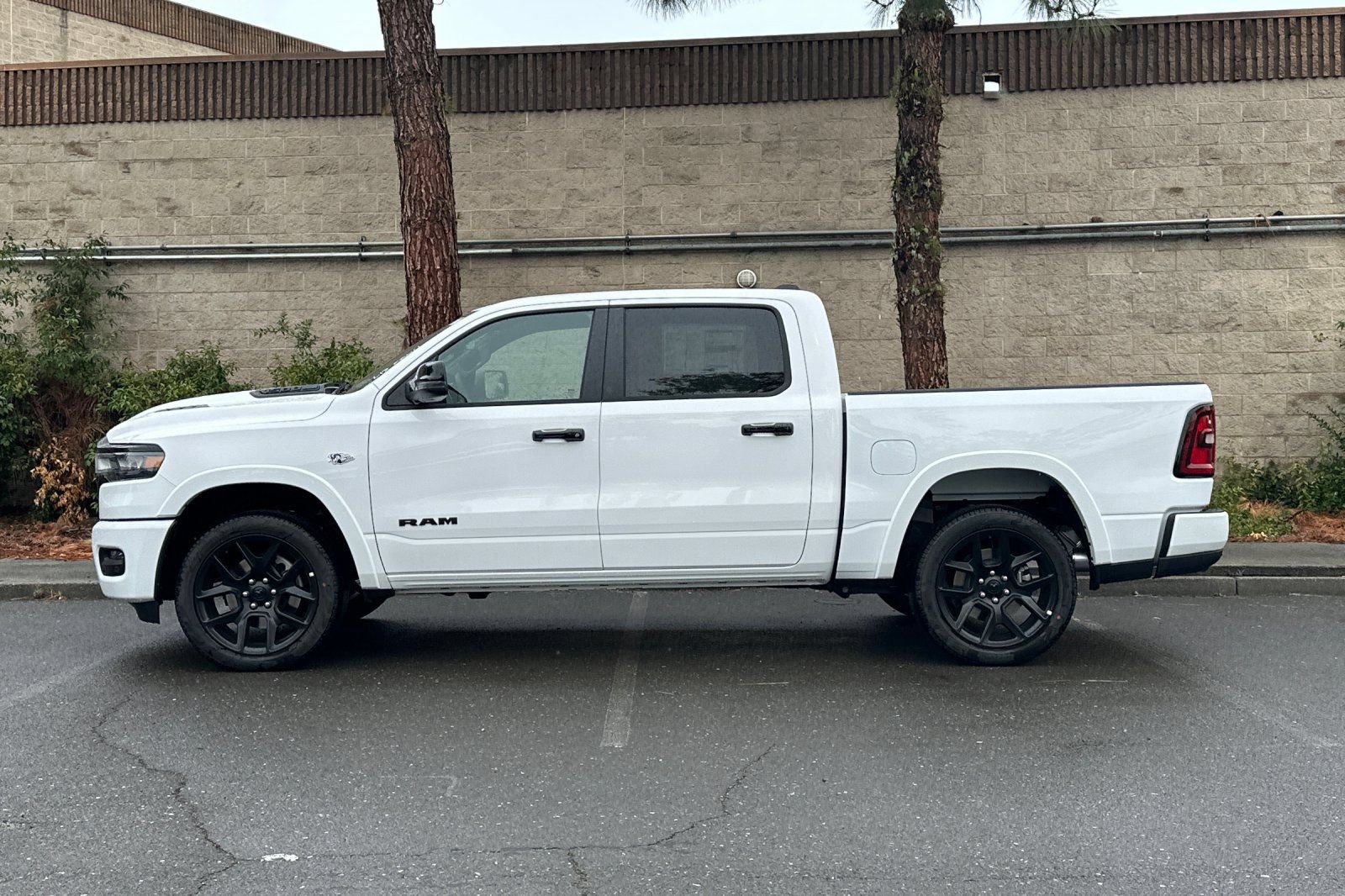 New 2026 RAM 1500 Laramie w/ Night Edition AWD/4WD image 6