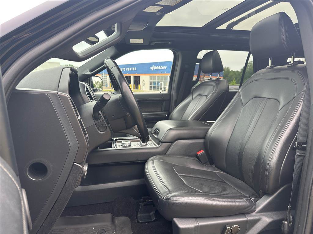 Used 2021 Ford Expedition Max Limited AWD/4WD image 6