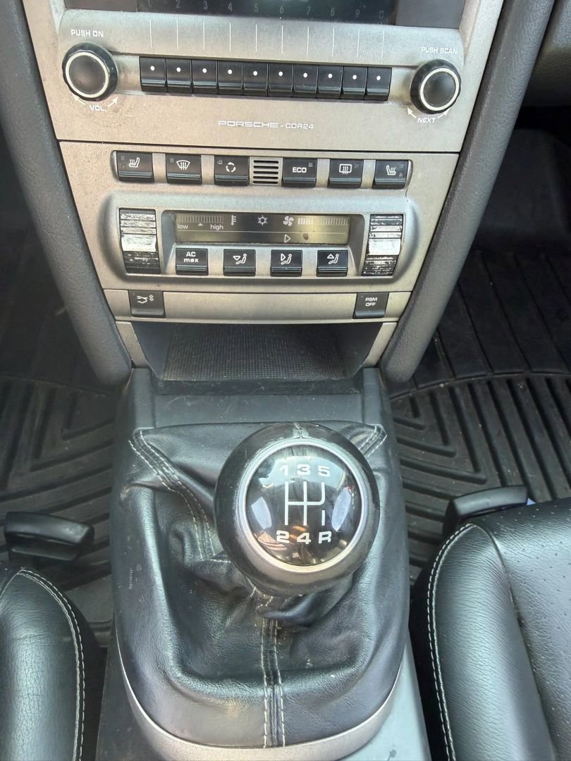 Used 2005 Porsche Boxster RWD image 19