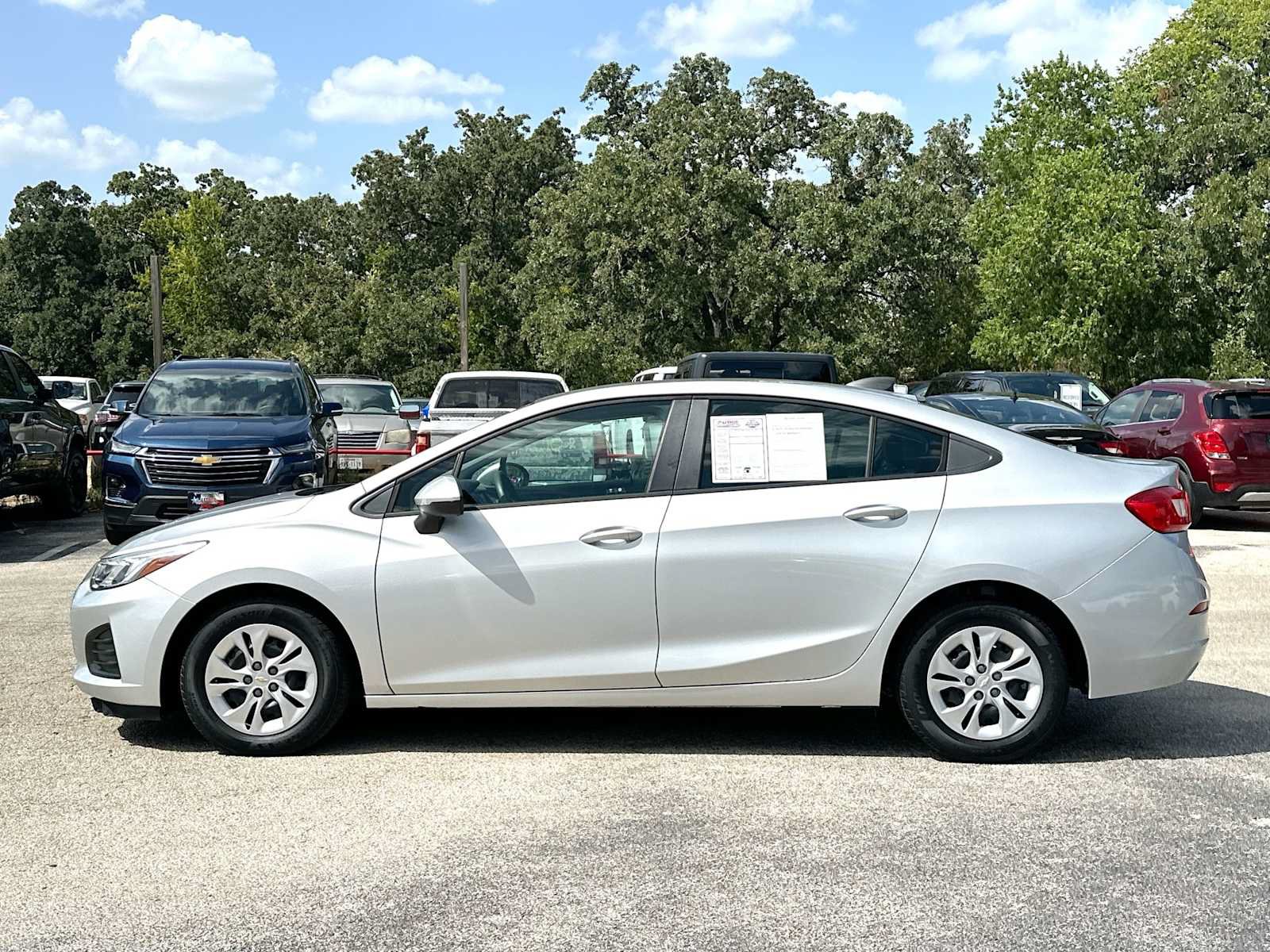 Used 2019 Chevrolet Cruze LS FWD image 12