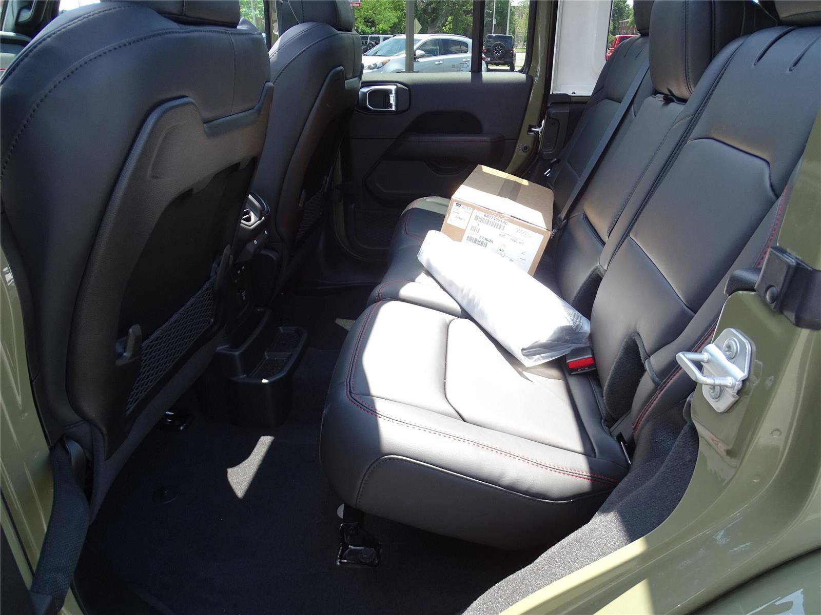 New 2025 Jeep Wrangler Unlimited Rubicon image 20