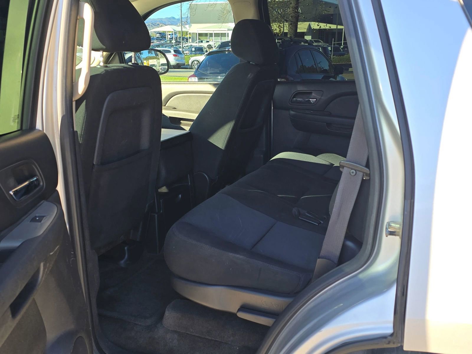 Used 2010 Chevrolet Tahoe LS image 14