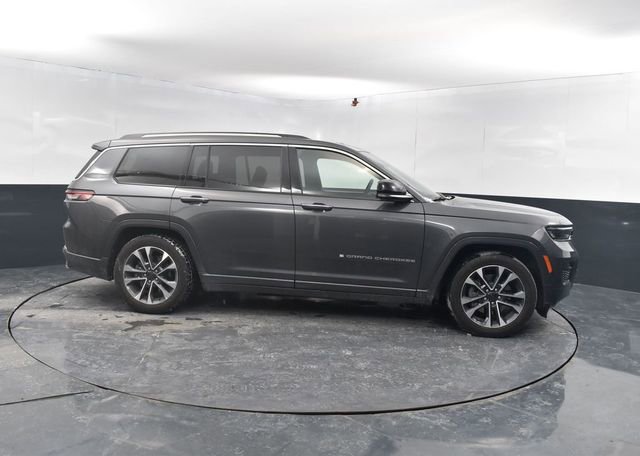 Used 2023 Jeep Grand Cherokee L Overland image 11