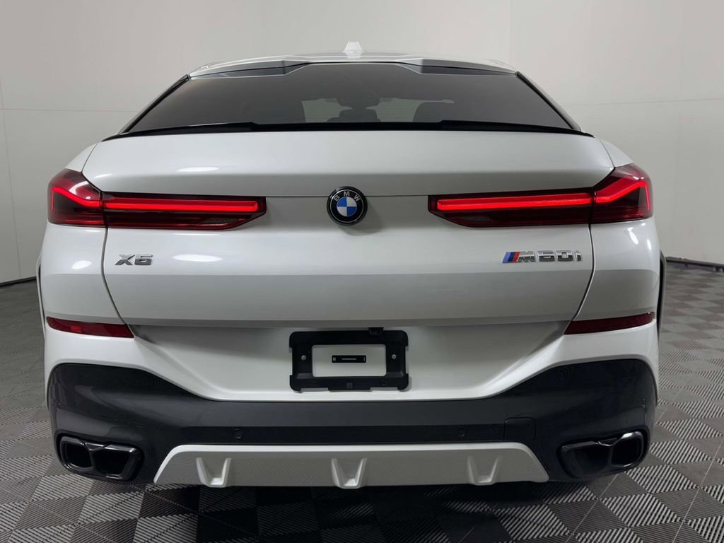 Used 2025 BMW X6 M60i w/ Parking Assistance Package image 9
