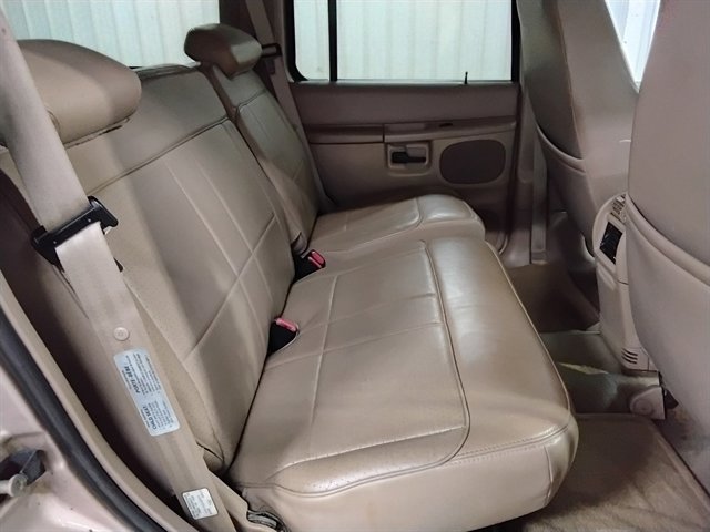 Used 1998 Ford Explorer XLT AWD/4WD image 15
