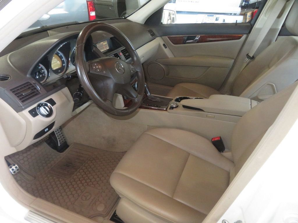 Used 2011 Mercedes-Benz C 300 Sedan image 16