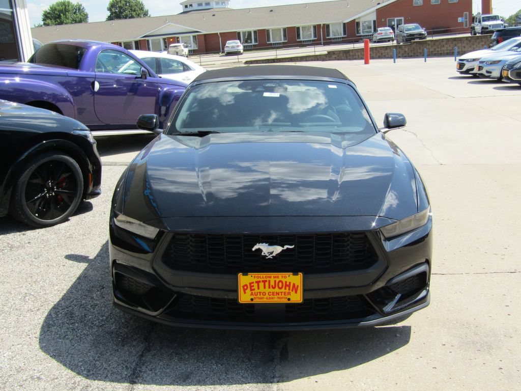 New 2026 Ford Mustang Convertible RWD image 21