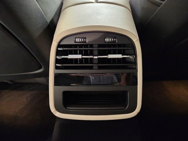 Used 2022 Maserati Quattroporte Modena RWD image 29