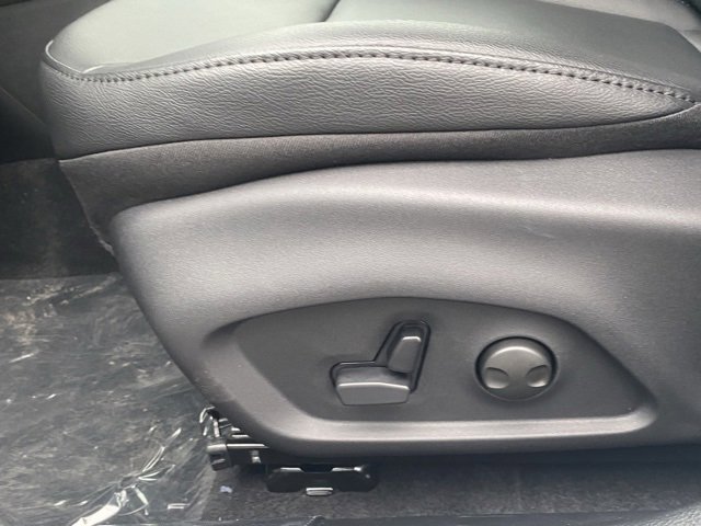 New 2026 Jeep Compass Limited image 16