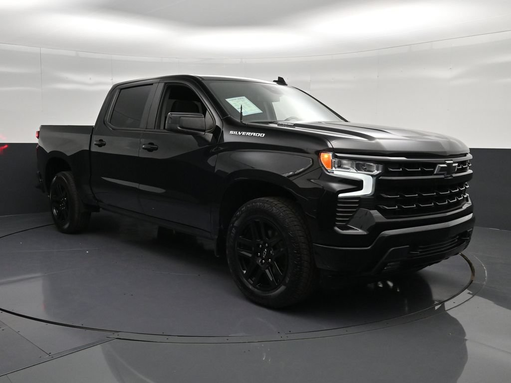Used 2023 Chevrolet Silverado 1500 RST AWD/4WD image 5