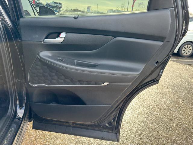 Used 2019 Hyundai Santa Fe Limited image 14