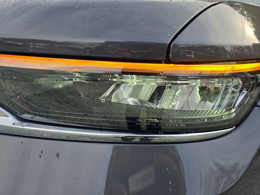 New 2025 Jeep Grand Cherokee Limited w/ MOPAR Finishing Package image 32